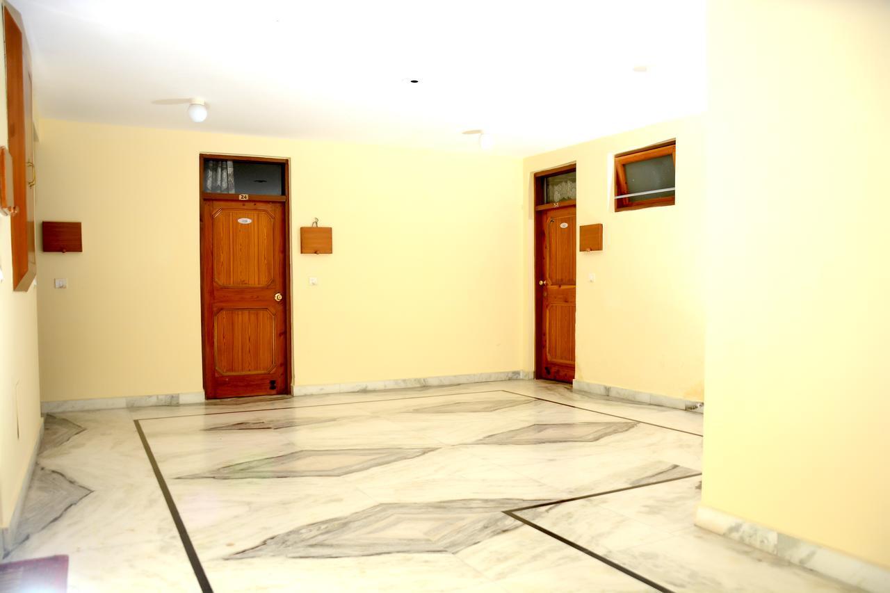 Hotel Rajhans Manali Exterior photo