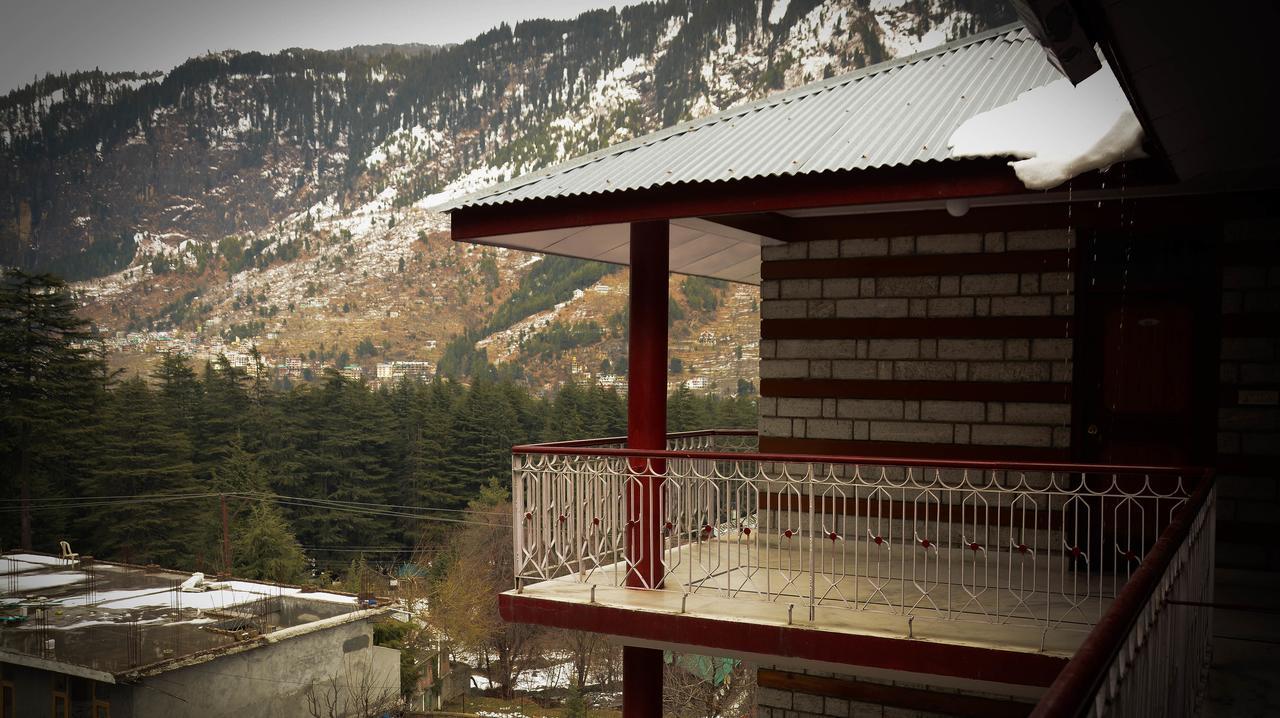Hotel Rajhans Manali Exterior photo